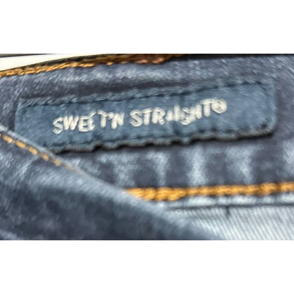 Lucky Brand Women's Straight Leg Jeans - Dark Blue - Picture 4 of 4